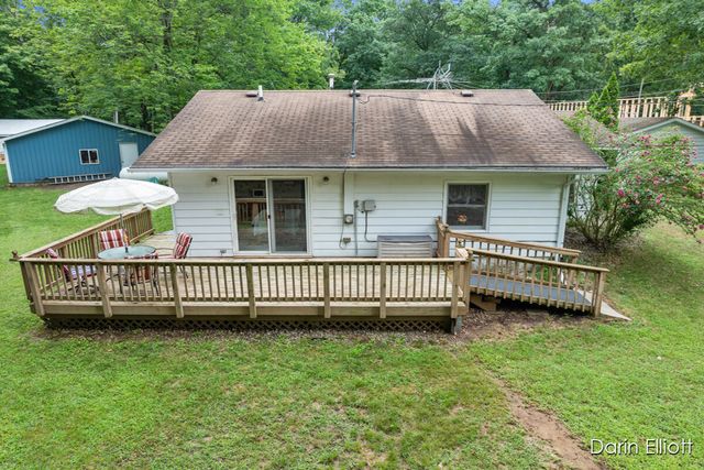 901 Half Moon Lake Drive Sw, Evergreen Twp, MI 48888