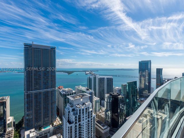 1000 Brickell Plz 4104, Miami, FL 33131