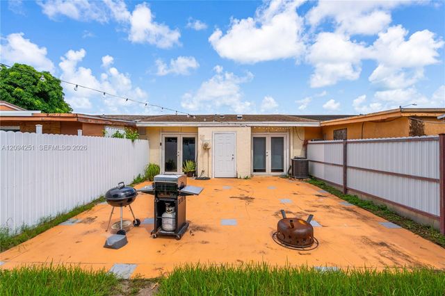 21466 NW 40th Cir Court, Miami Gardens, FL 33055