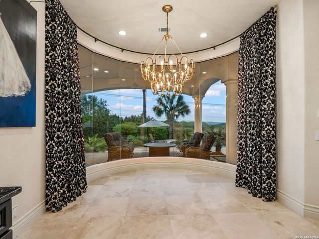 34 Galleria Drive, San Antonio, TX 78257