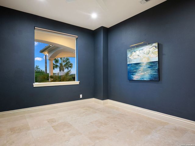34 Galleria Drive, San Antonio, TX 78257