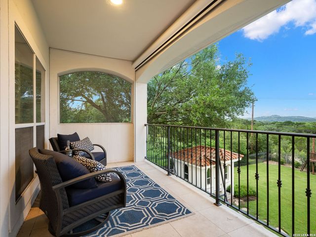 34 Galleria Drive, San Antonio, TX 78257