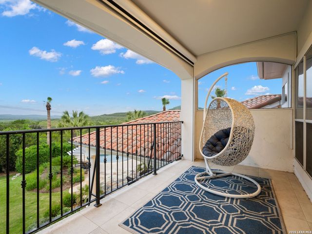 34 Galleria Drive, San Antonio, TX 78257