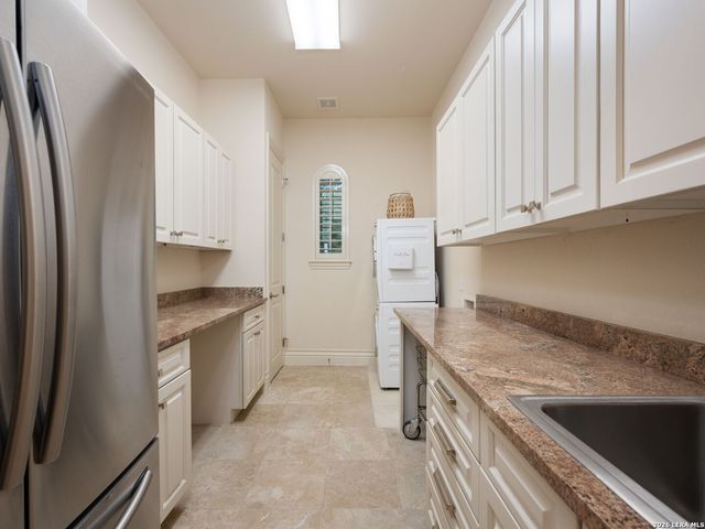 34 Galleria Drive, San Antonio, TX 78257