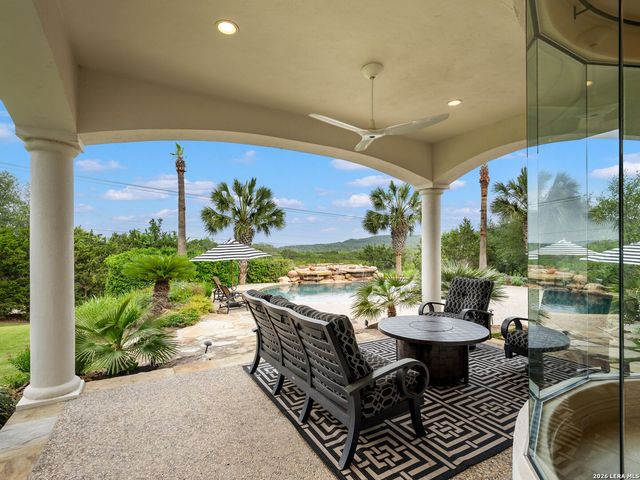 34 Galleria Drive, San Antonio, TX 78257