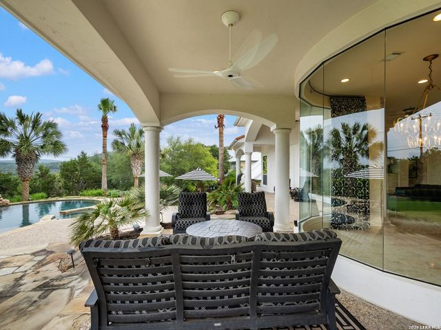 34 Galleria Drive, San Antonio, TX 78257