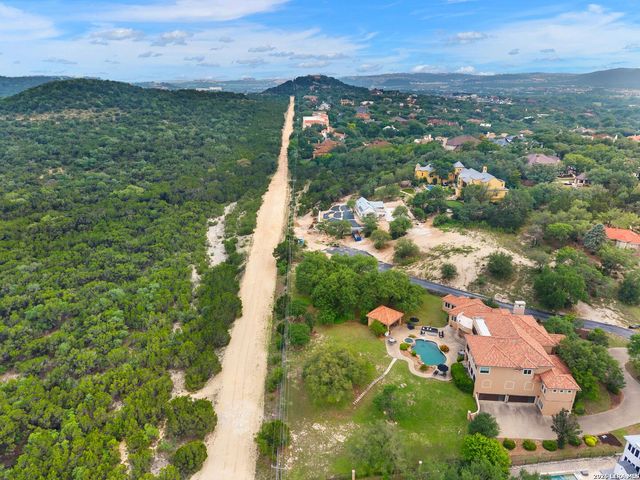 34 Galleria Drive, San Antonio, TX 78257
