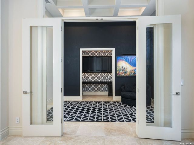 34 Galleria Drive, San Antonio, TX 78257