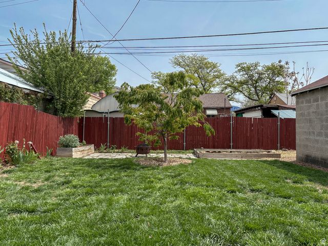 956 N VICTORIA WAY, Salt Lake City, UT 84116