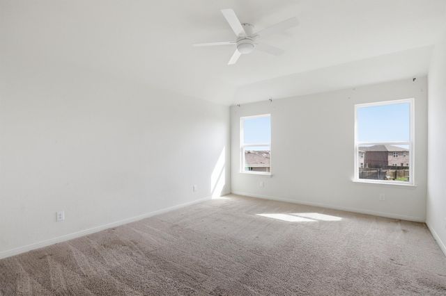 300 Hyacinth WAY, Jarrell, TX 76537