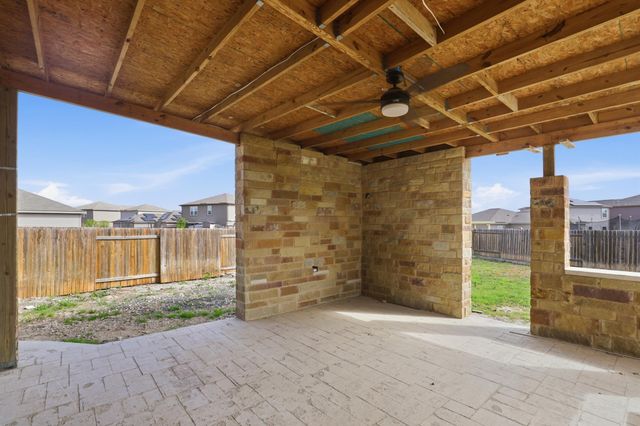 300 Hyacinth WAY, Jarrell, TX 76537