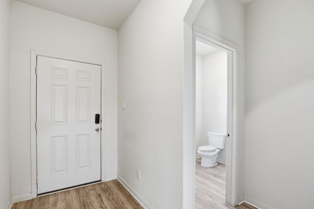 300 Hyacinth WAY, Jarrell, TX 76537