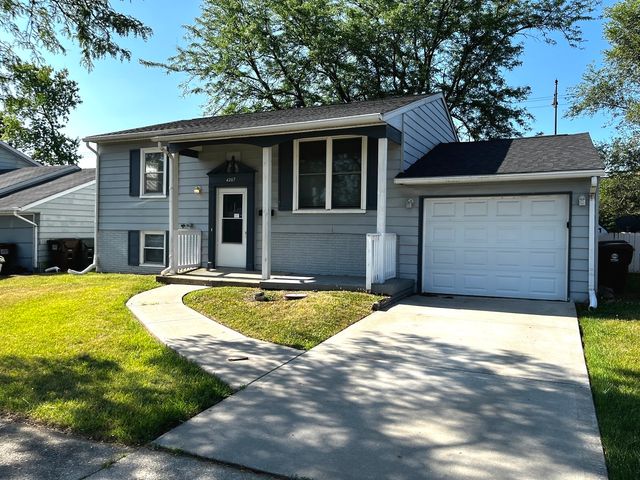 4207 Greenbrier Lane, Richton Park, IL 60471