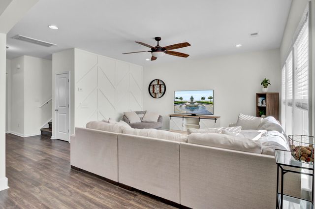 1981 Wild Indigo Way, Hanahan, SC 29410