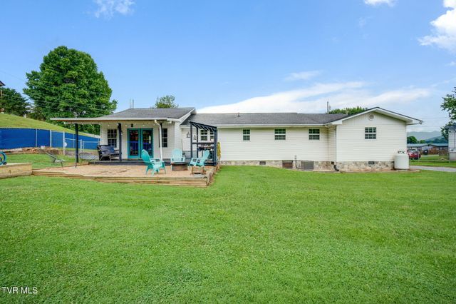 139 Lynnwood Avenue, Elizabethton, TN 37643