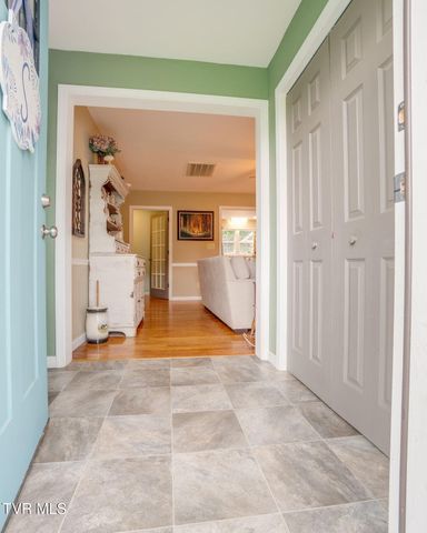 139 Lynnwood Avenue, Elizabethton, TN 37643