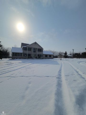 9561 Wilkes Road, Avoca, MI 48006