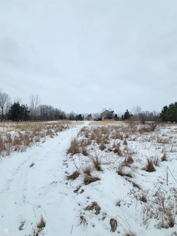 9561 Wilkes Road, Avoca, MI 48006