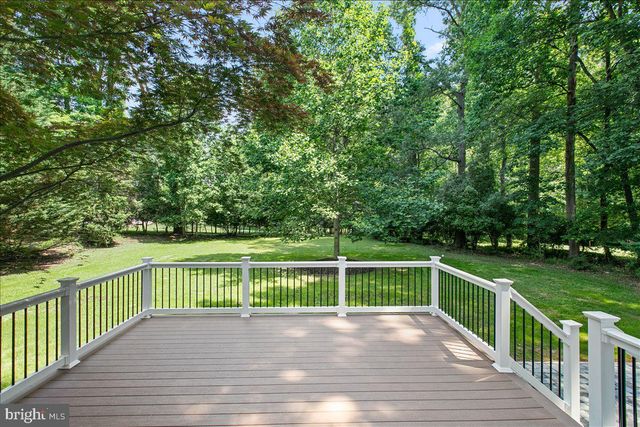 12210 FOLKSTONE DR, Oak Hill, VA 20171