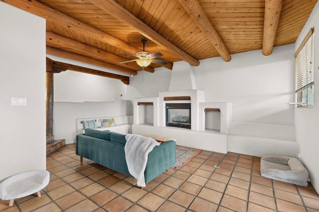 5105 Cascade Place NW, Albuquerque, NM 87105