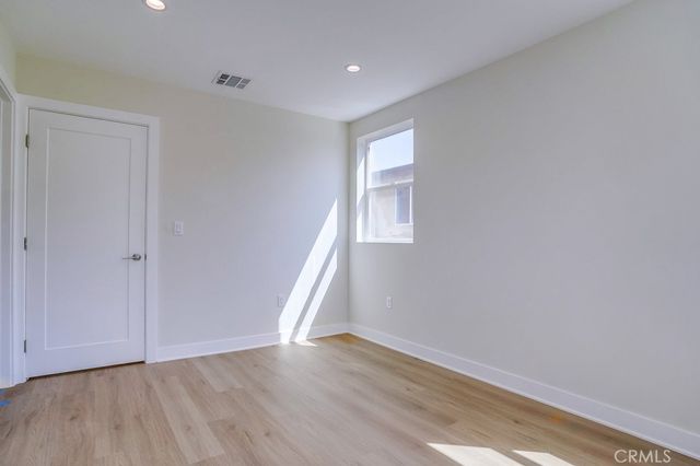 1417 W 84th, Los Angeles, CA 90047