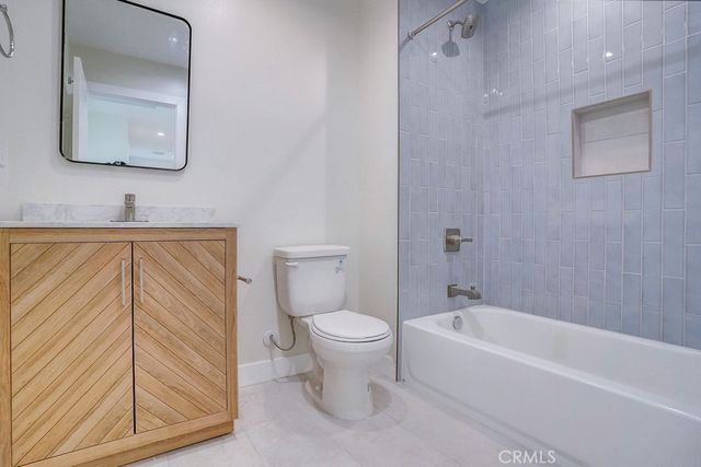 1417 W 84th, Los Angeles, CA 90047