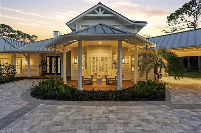 88 Eugenia DR, Naples, FL 34108