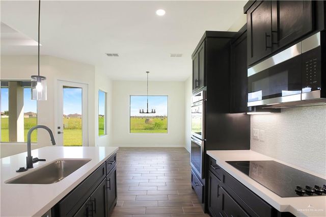 6310 Willow Wood Lane, Harlingen, TX 78552