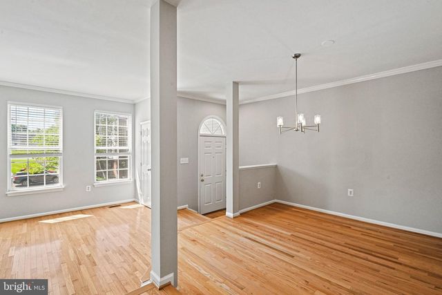 13102 FOREST MIST LN, Fairfax, VA 22033