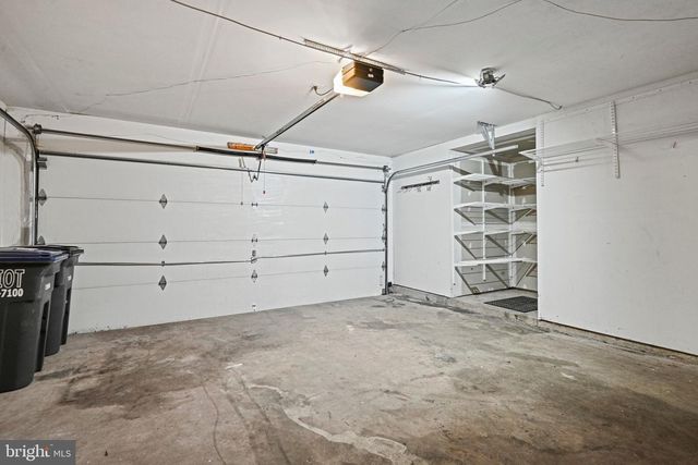 13102 FOREST MIST LN, Fairfax, VA 22033