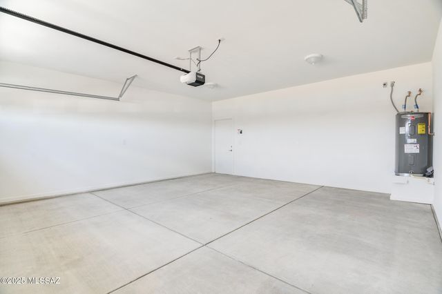 225 S Atlanta Street, Vail, AZ 85641