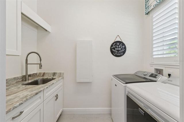 1351 W YALE STREET, Orlando, FL 32804