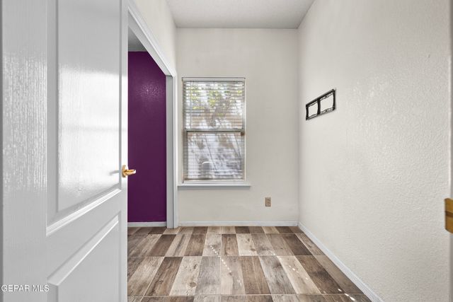 624 SKYDALE Drive, El Paso, TX 79912