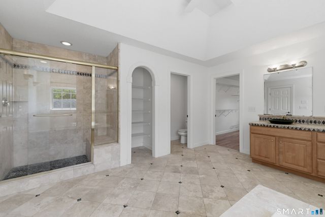 7 Mountainside Road, West Hartford, CT 06107