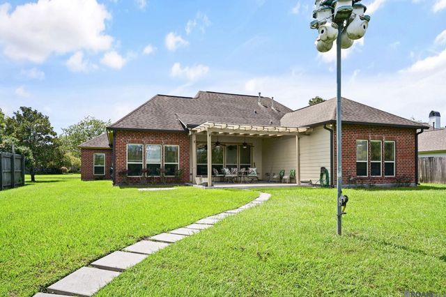 10753 Hilltree Dr, Baton Rouge, LA 70810