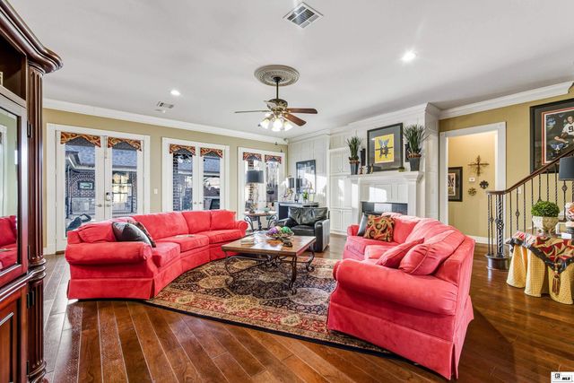 110 ST CHARLES CIRCLE, Monroe, LA 71203