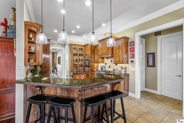 110 ST CHARLES CIRCLE, Monroe, LA 71203