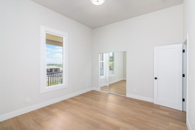 7284 W Point Ave, La Mesa, CA 91942