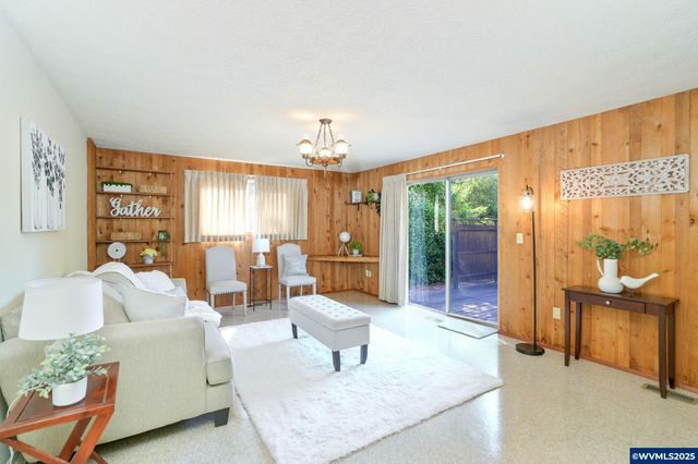 970 NW Conifer Bl, Corvallis, OR 97330