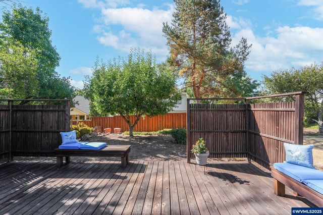 970 NW Conifer Bl, Corvallis, OR 97330