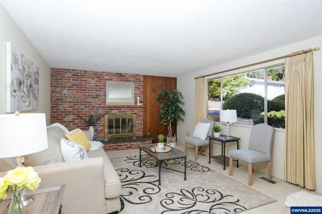 970 NW Conifer Bl, Corvallis, OR 97330