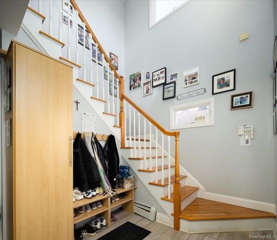 61 Cedar Street, Massapequa, NY 11758