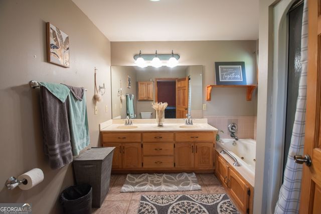 120 John H Carter III Lane, Folkston, GA 31537