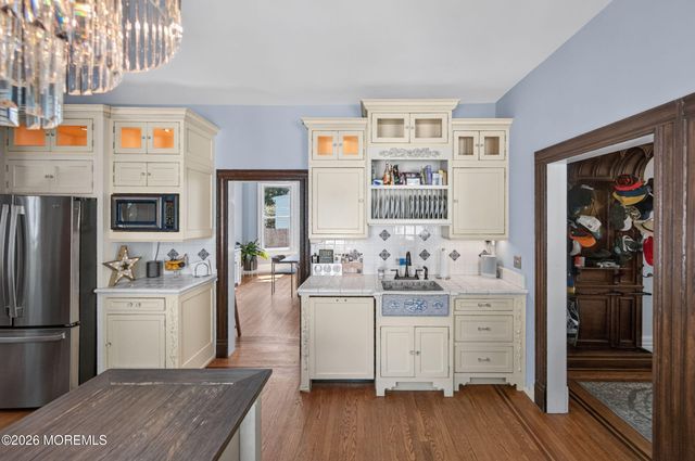 266 River Road, Red Bank, NJ 07701