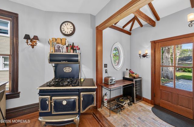 266 River Road, Red Bank, NJ 07701