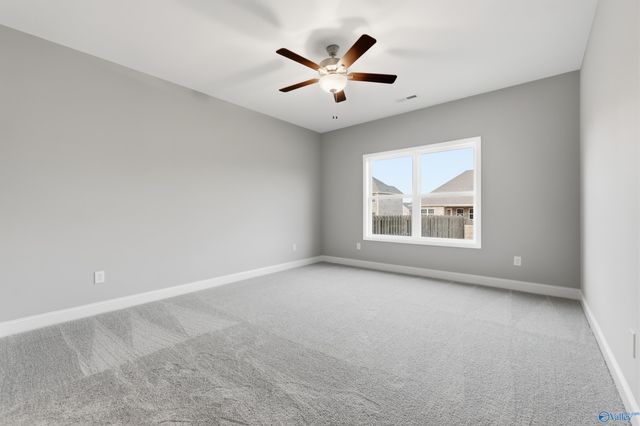 16375 Blue Water Way, Harvest, AL 35749