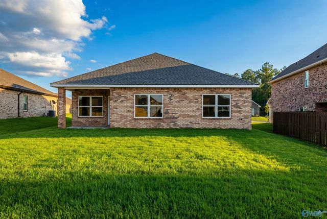 16375 Blue Water Way, Harvest, AL 35749