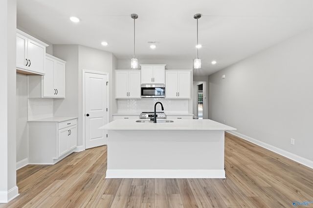 16375 Blue Water Way, Harvest, AL 35749