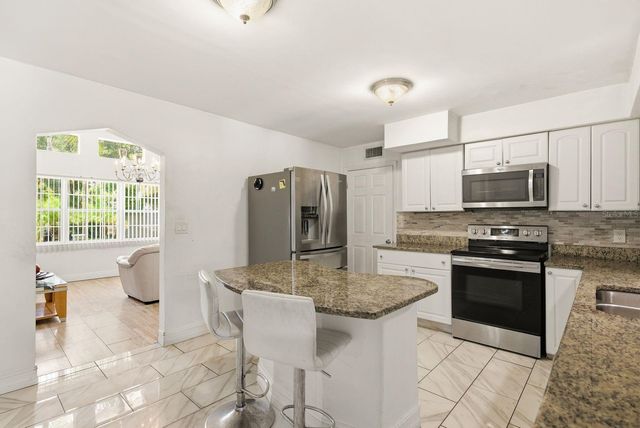 850 36TH AVENUE S, St Petersburg, FL 33705