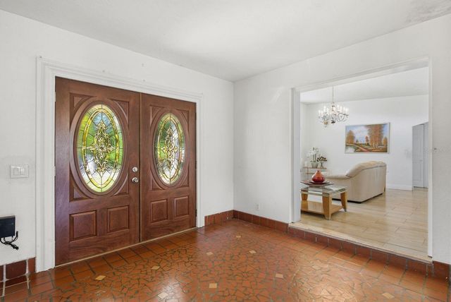 850 36TH AVENUE S, St Petersburg, FL 33705